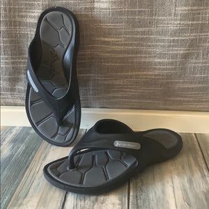 Rider flip flops size 13 GUC